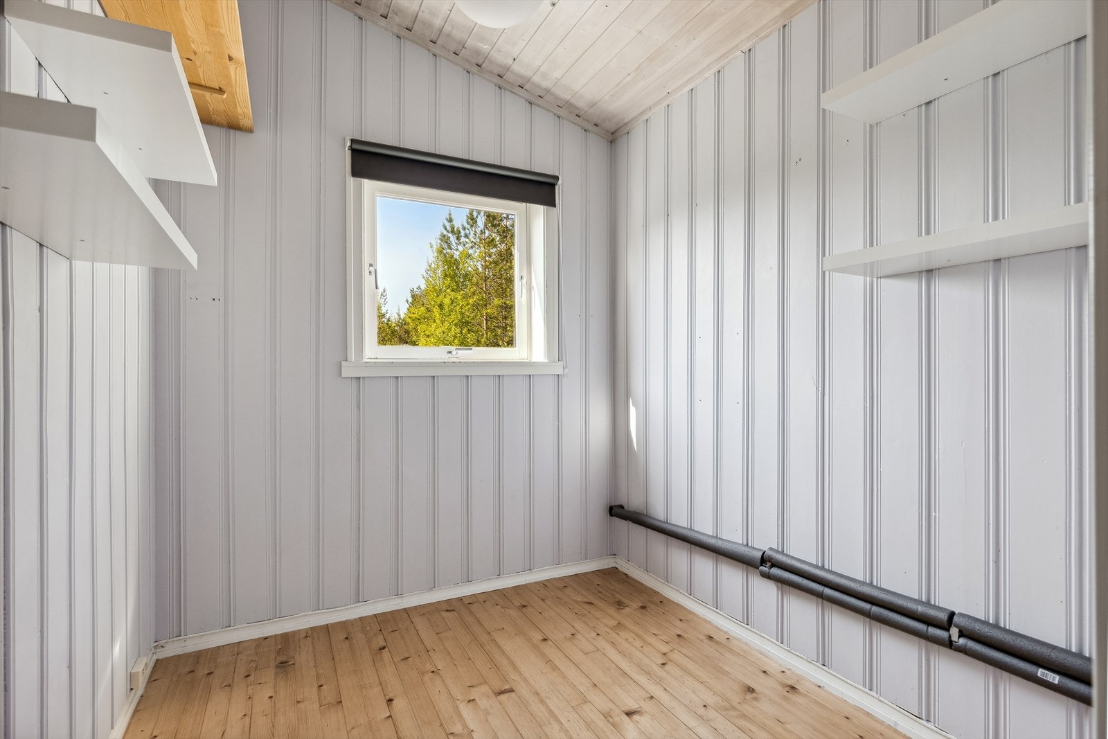 Her kan man sove godt og uforstyrret, og våkne til lyden av fuglekvitring. Galleribilde