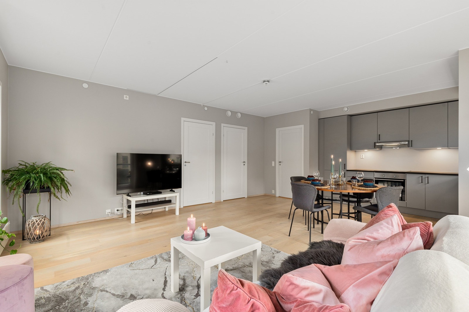 Åpen løsning stue/kjøkken Galleribilde