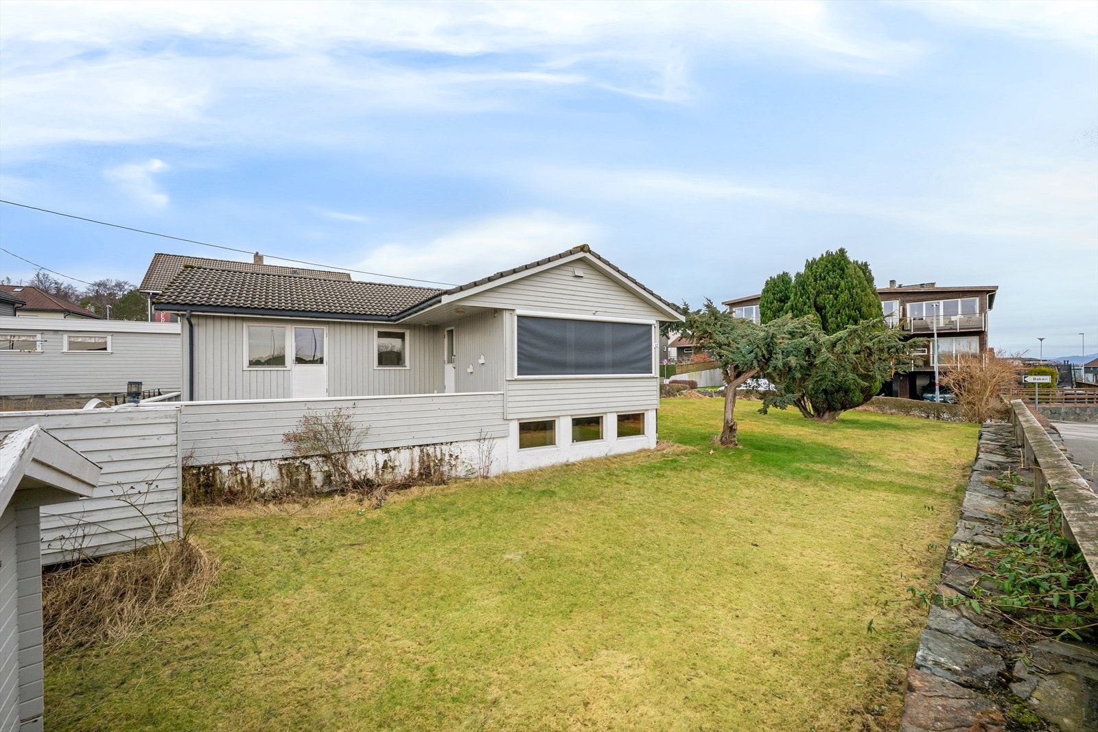 Enebolig over to plan, oppført i 1971. Galleribilde