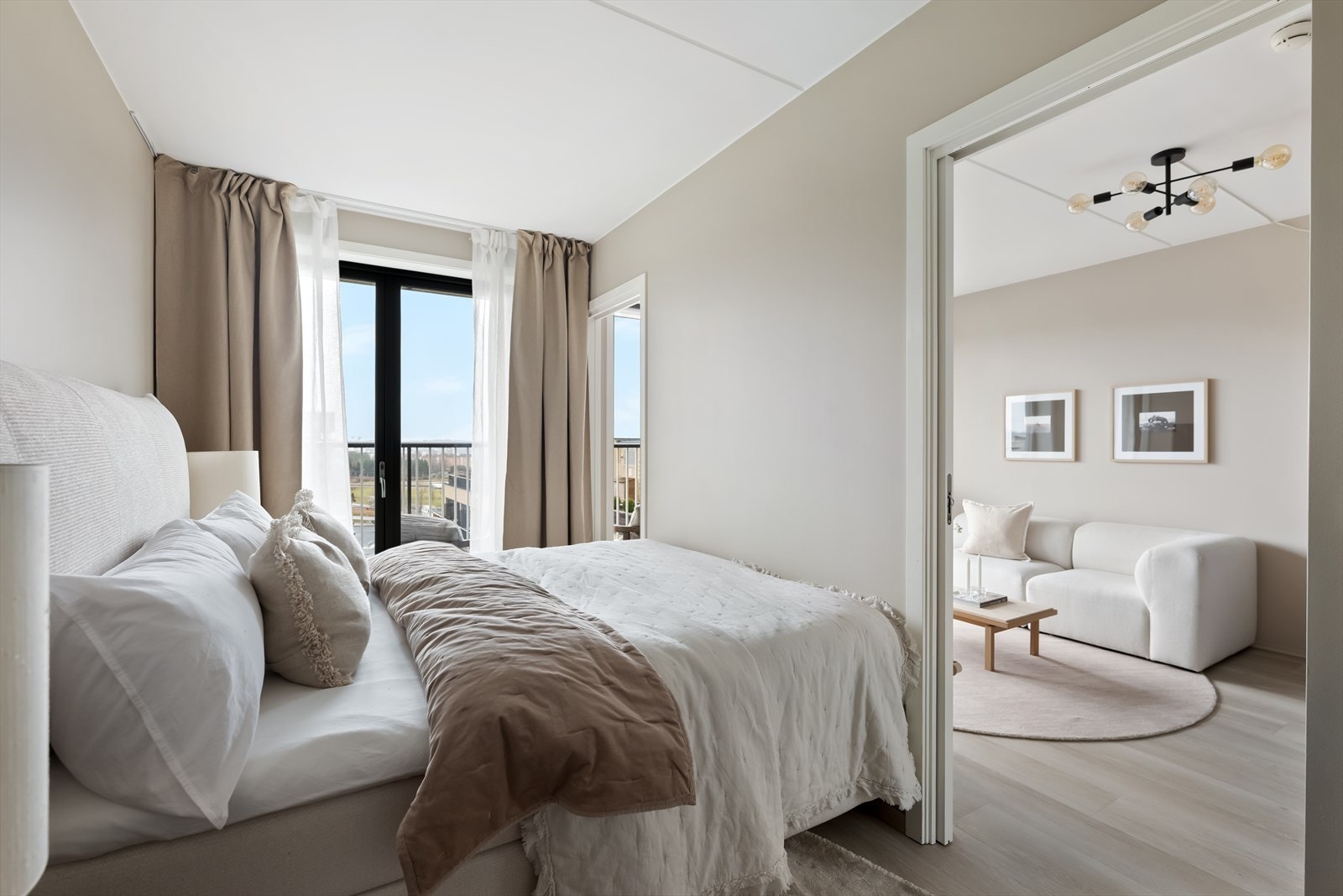 Soverommet er et lunt og avslappende rom som inviterer til ro fra første stund. Galleribilde