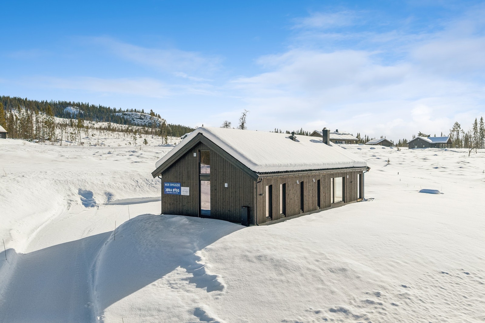 Området byr på gode turmuligheter både sommer og vinter Galleribilde