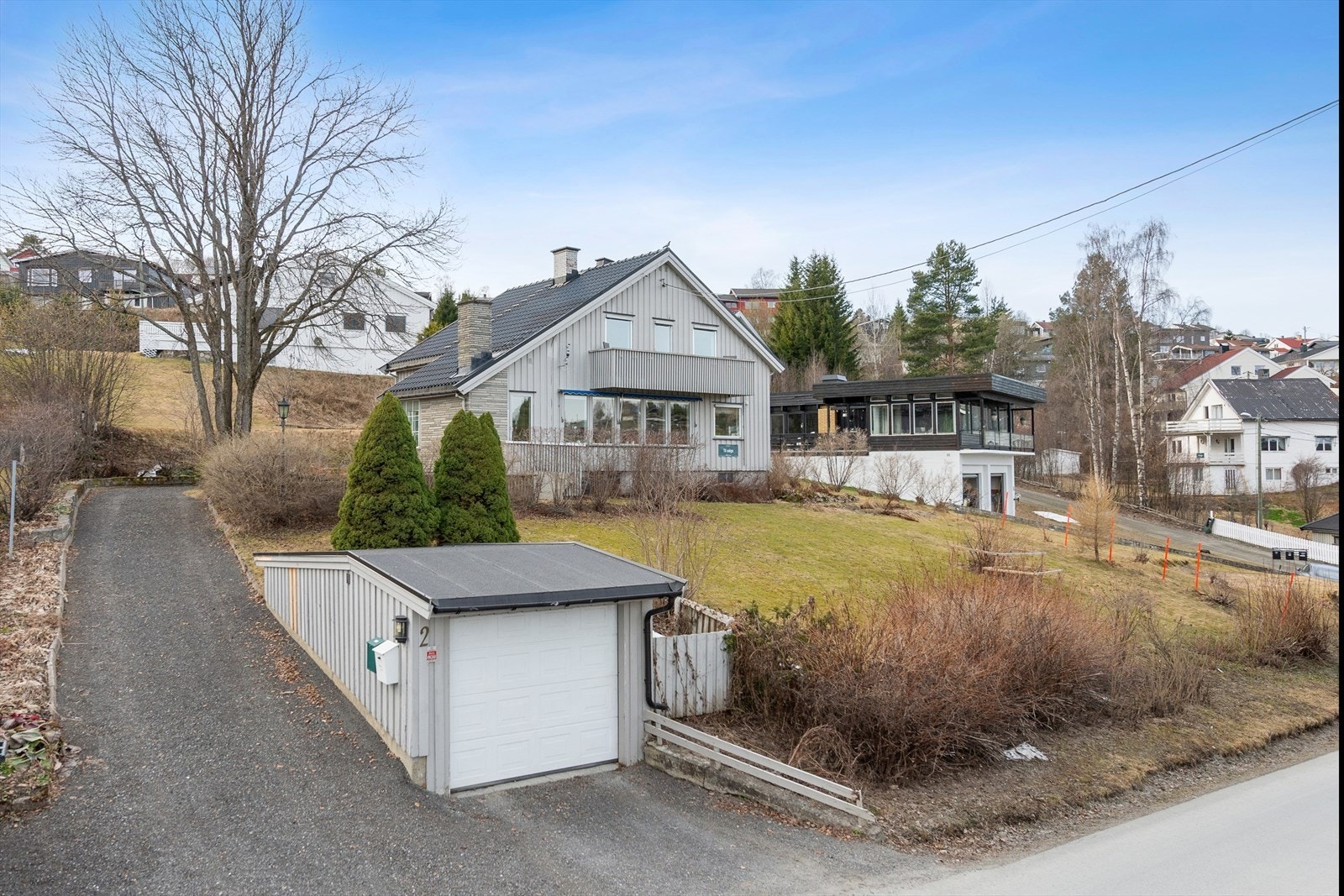 DNB Eiendom ved Christofer Norland Fari har gleden av å presentere Ekornvegen 2! Galleribilde