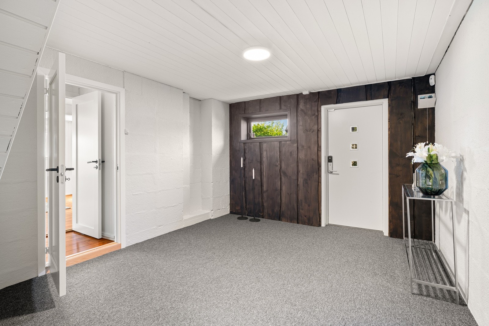 En anvendelig kjellerinngang sørger for gode muligheter for fleksibel bruk og hverdagslogistikk. Galleribilde