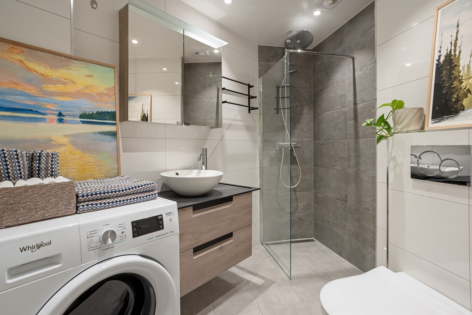 Badet er fra 2019 og holder en god og moderne standard. Galleribilde