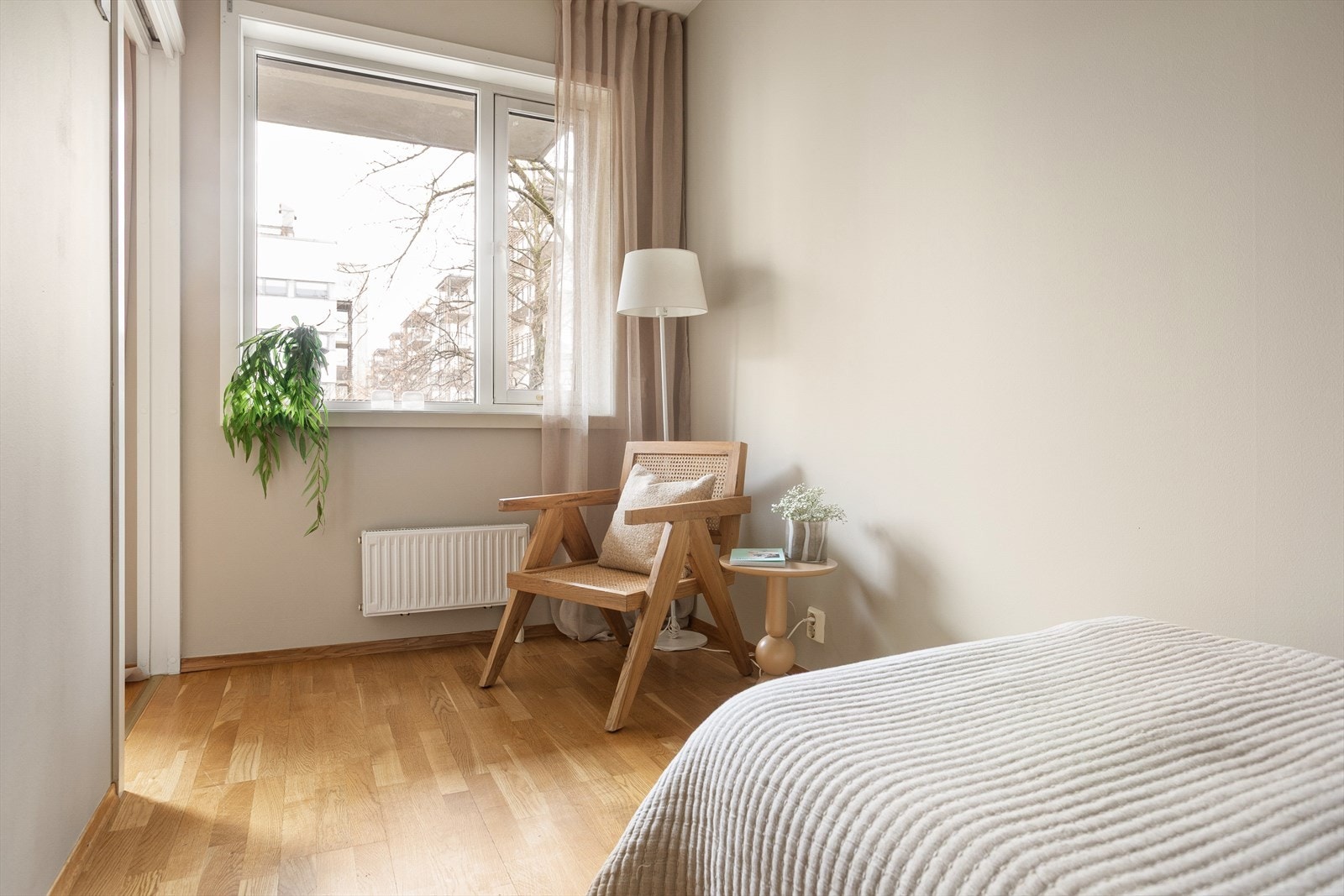 Soverommet egner seg godt som barnerom, gjesterom eller kontor Galleribilde