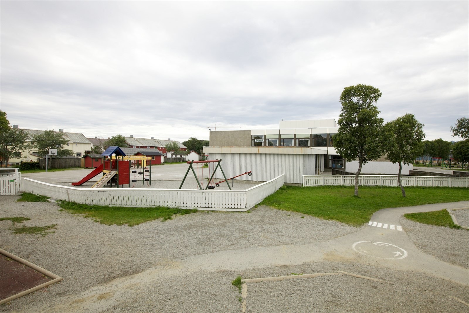 Nærhet og trygg skolevei for de minste til Østbyen skole. Galleribilde