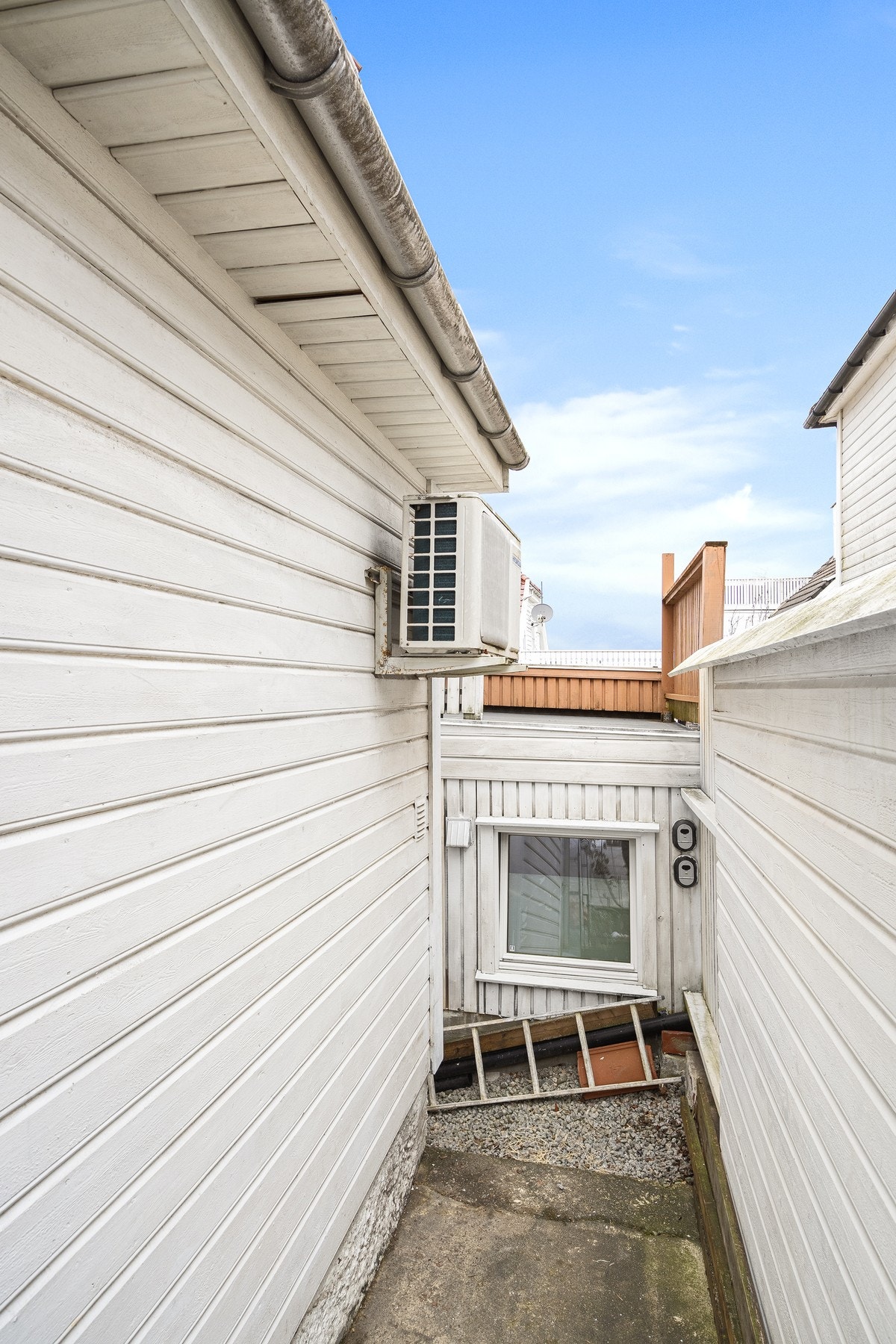 På baksiden Galleribilde