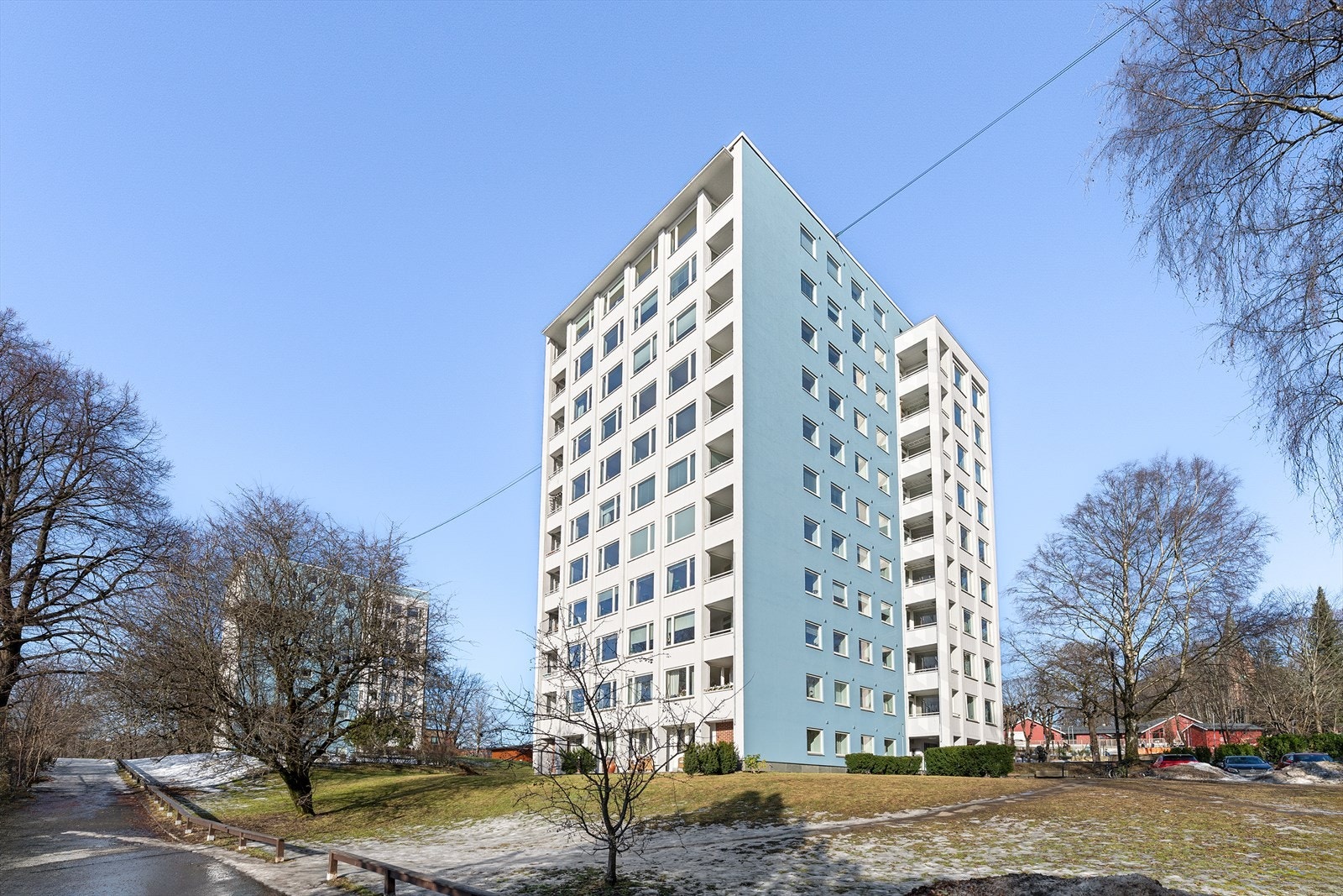 Leiligheten er beliggende i et meget attraktivt, sentralt og tilbaketrukket område på Majorstuen. Galleribilde