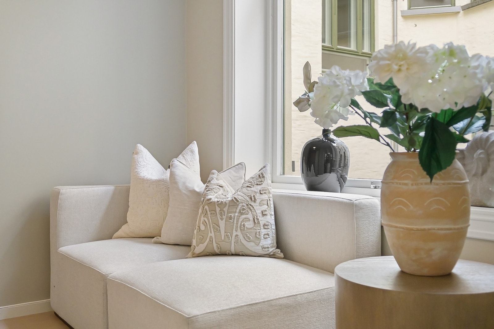 Her bor du stille og tilbaketrukket, i sin helhet mot rolig gårdsrom. Galleribilde