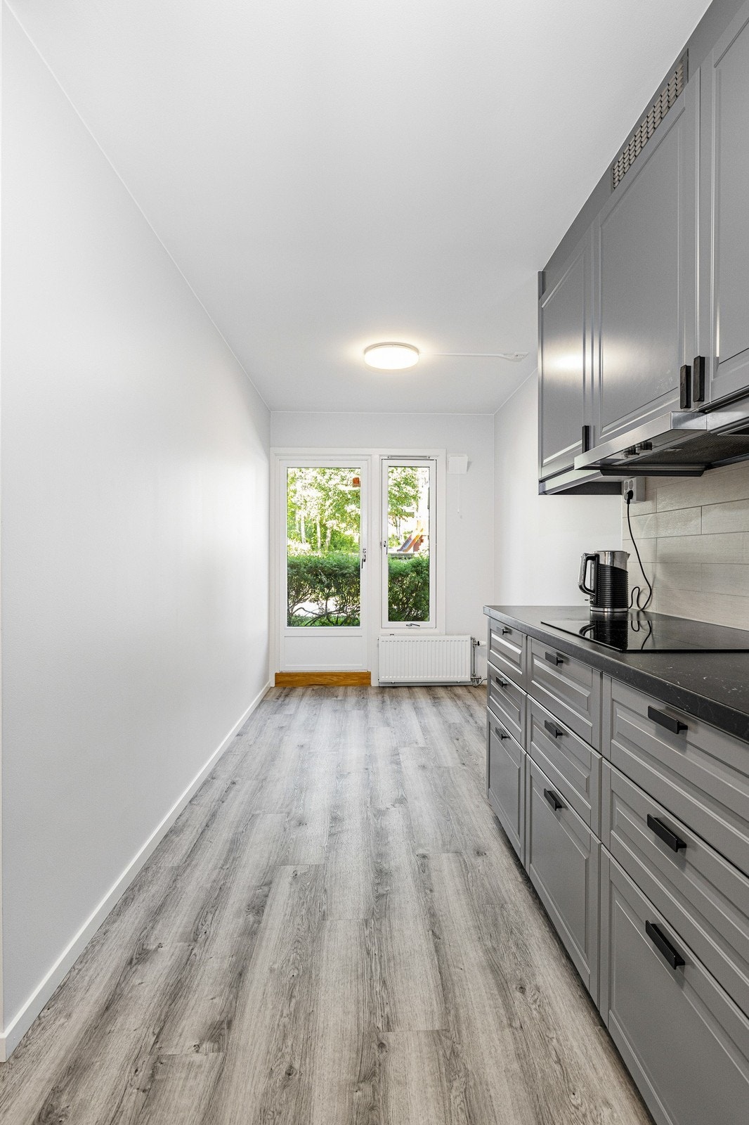 God plass til spisebord. Egen utgang til uteplass. Galleribilde