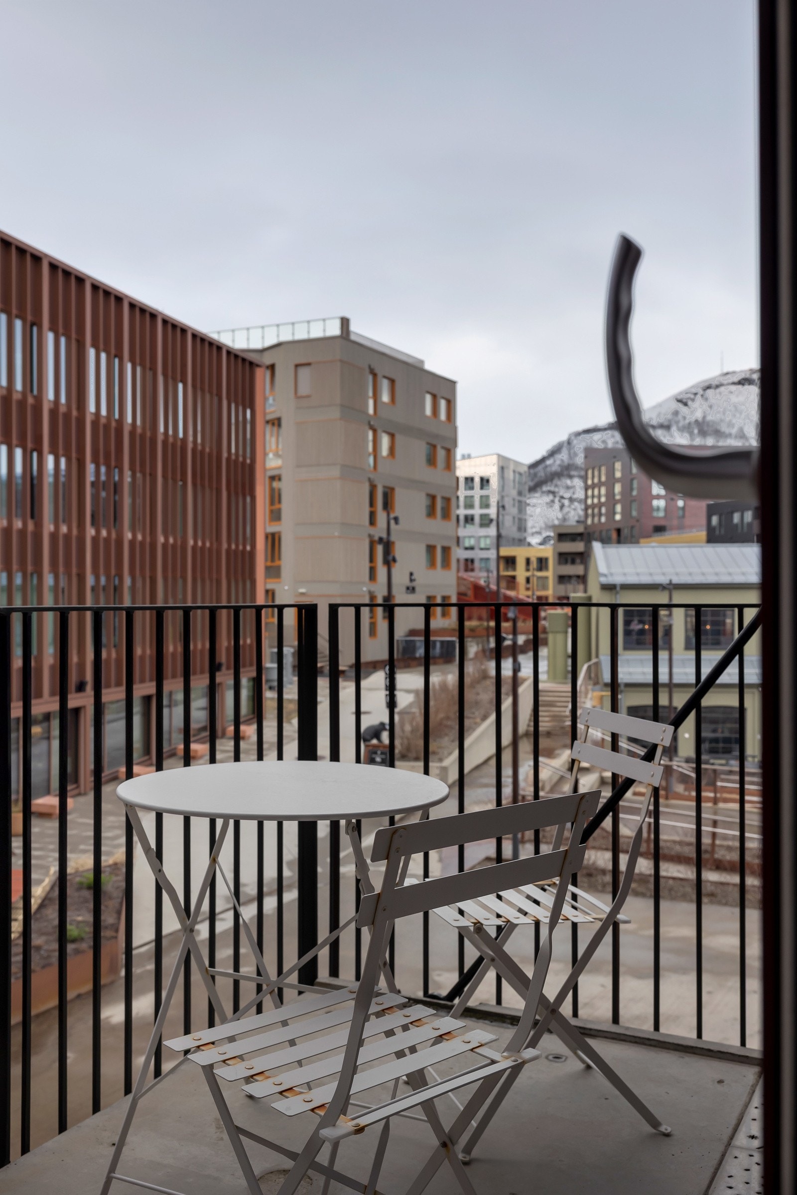 Utsikt fra balkong. Galleribilde