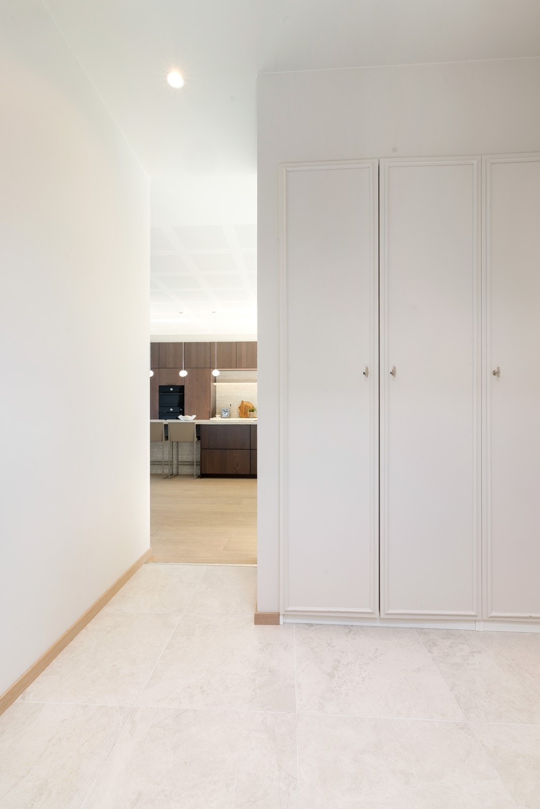 Stue sett fra gang Galleribilde