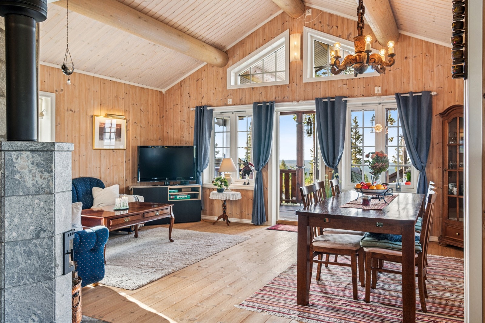 Stuerommet har mange bruksmuligheter og kan fint innredes etter eget ønske og behov. Galleribilde