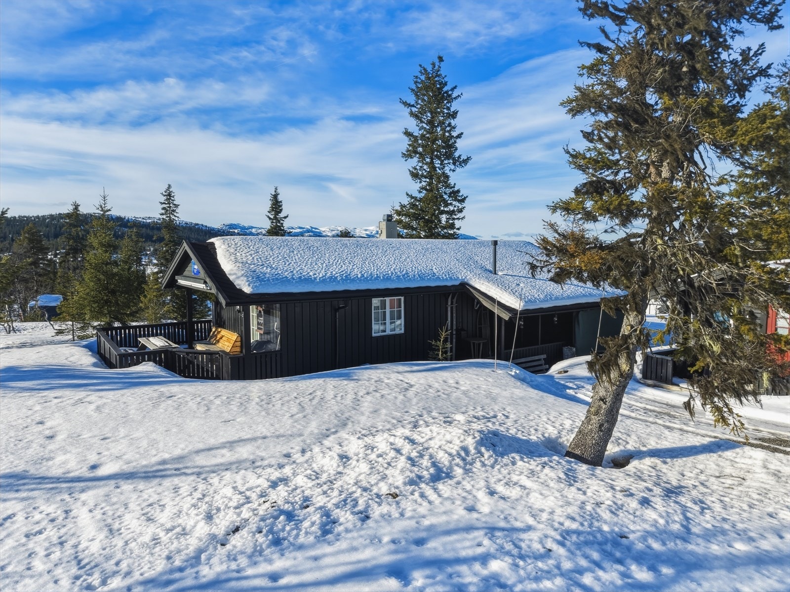 Klassisk fjellhytte, skjermet beliggenhet- Terrasse med gode solforhold - Anneks fra 2017 med badstue og dusjmuligheter! Galleribilde