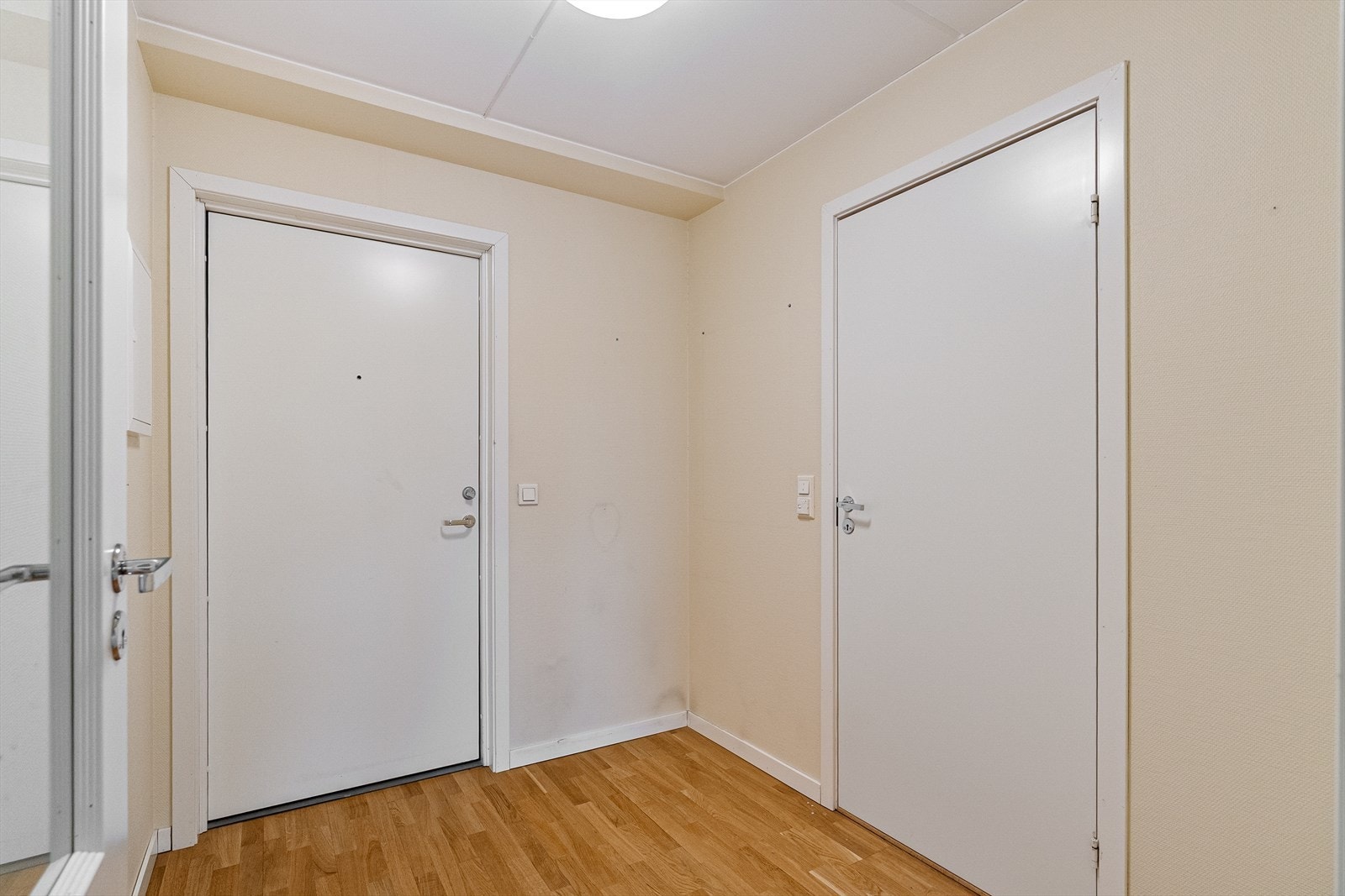 Gang på 4,5 kvm. Leiligheten har god planløsning Galleribilde