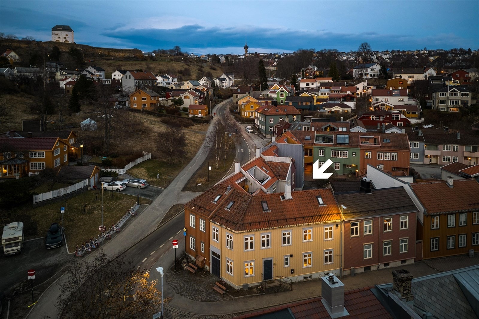 Beliggenheten passer den urbane livstilen og tilbyr så og si alt i umiddelbar nærhet. Galleribilde
