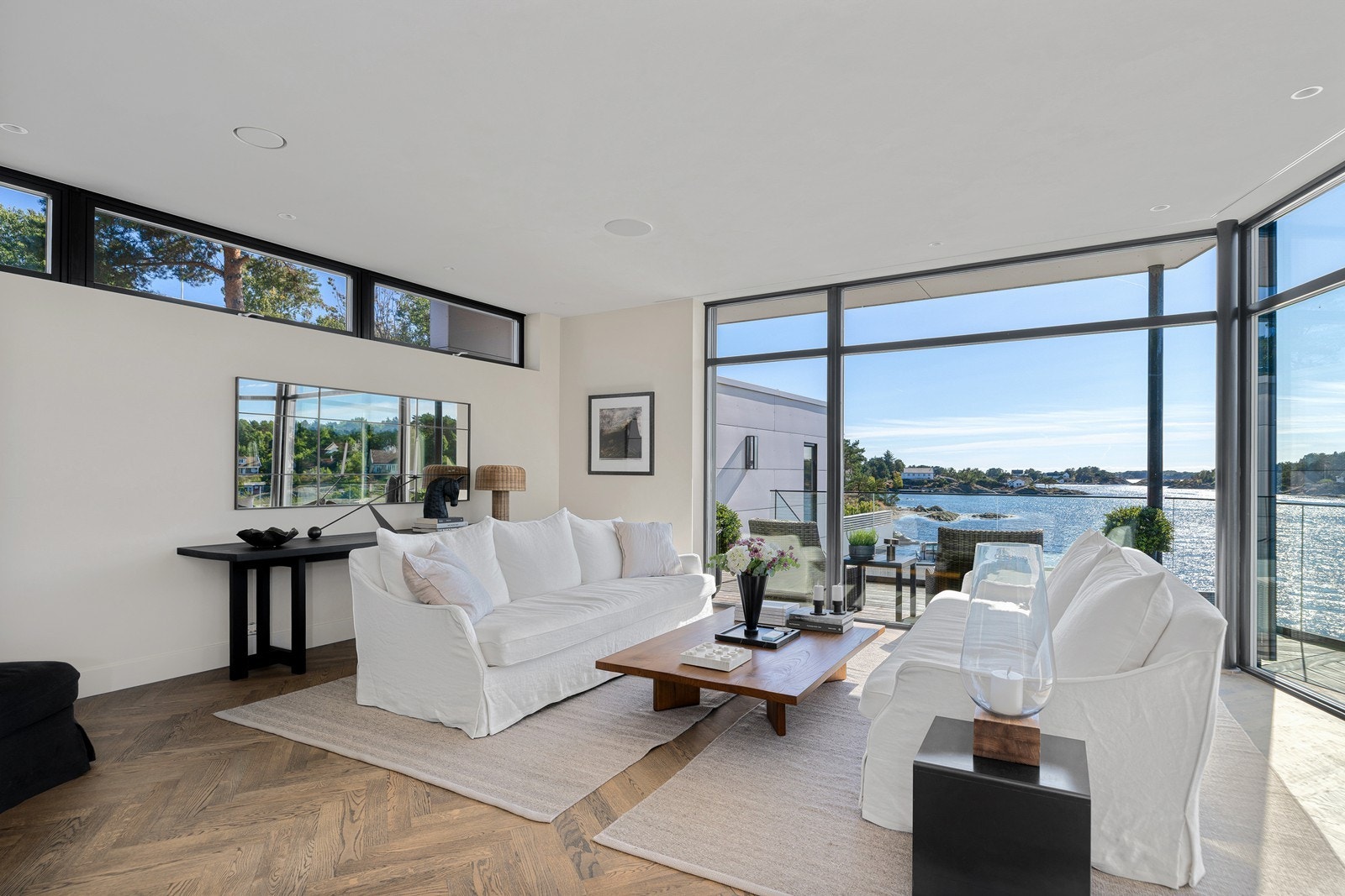 Fantastisk utsikt og store vindusflater Galleribilde