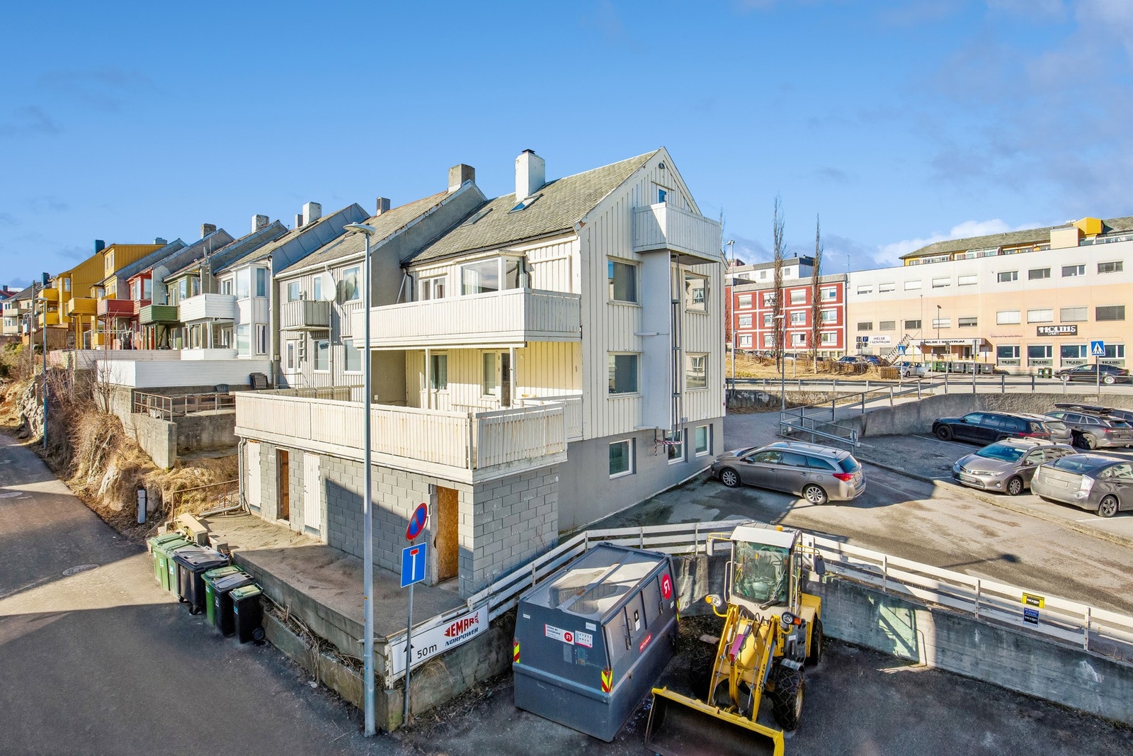 Parkering med egen oppstillingsplass Galleribilde