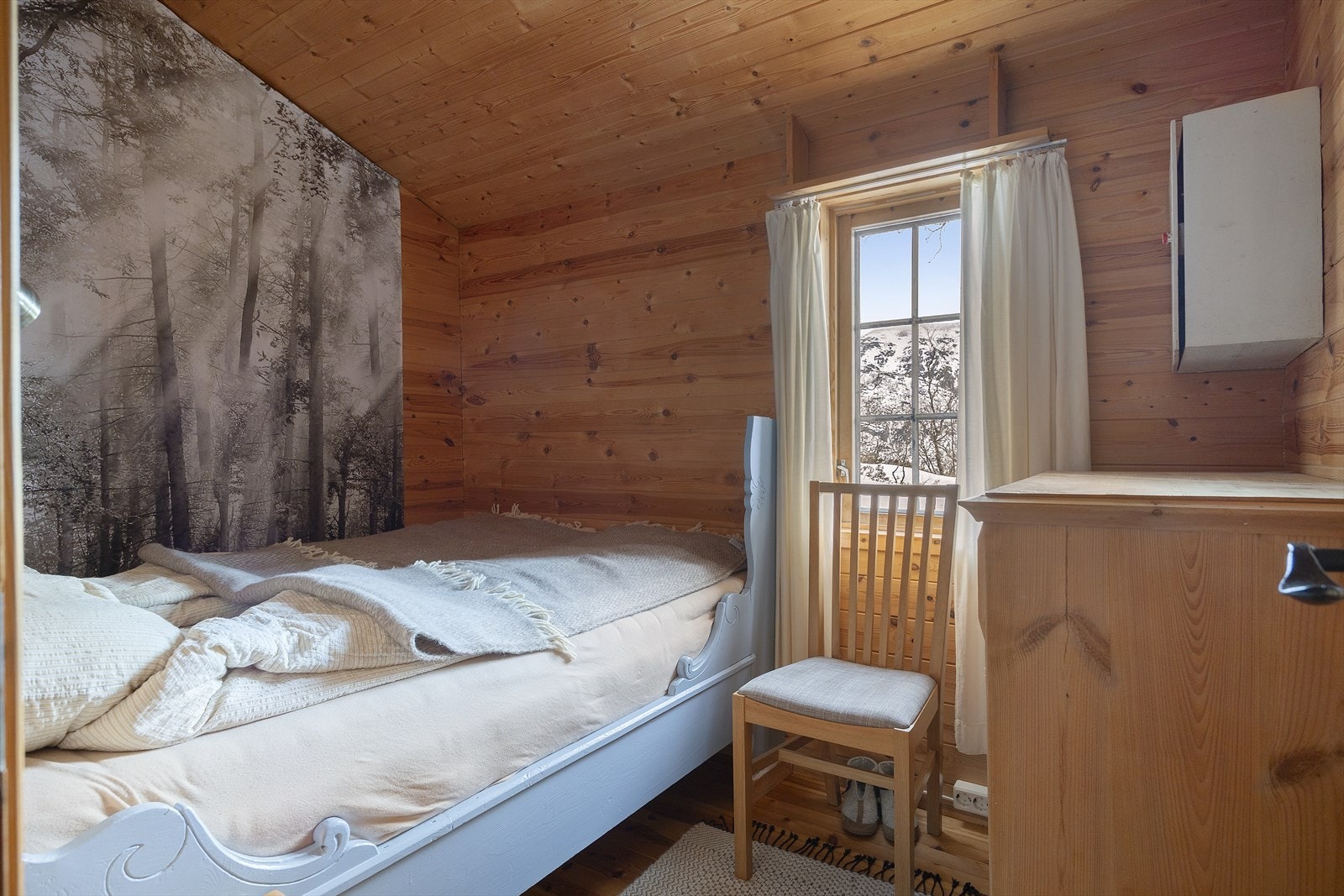 Hovedsoverommet i hytta Galleribilde