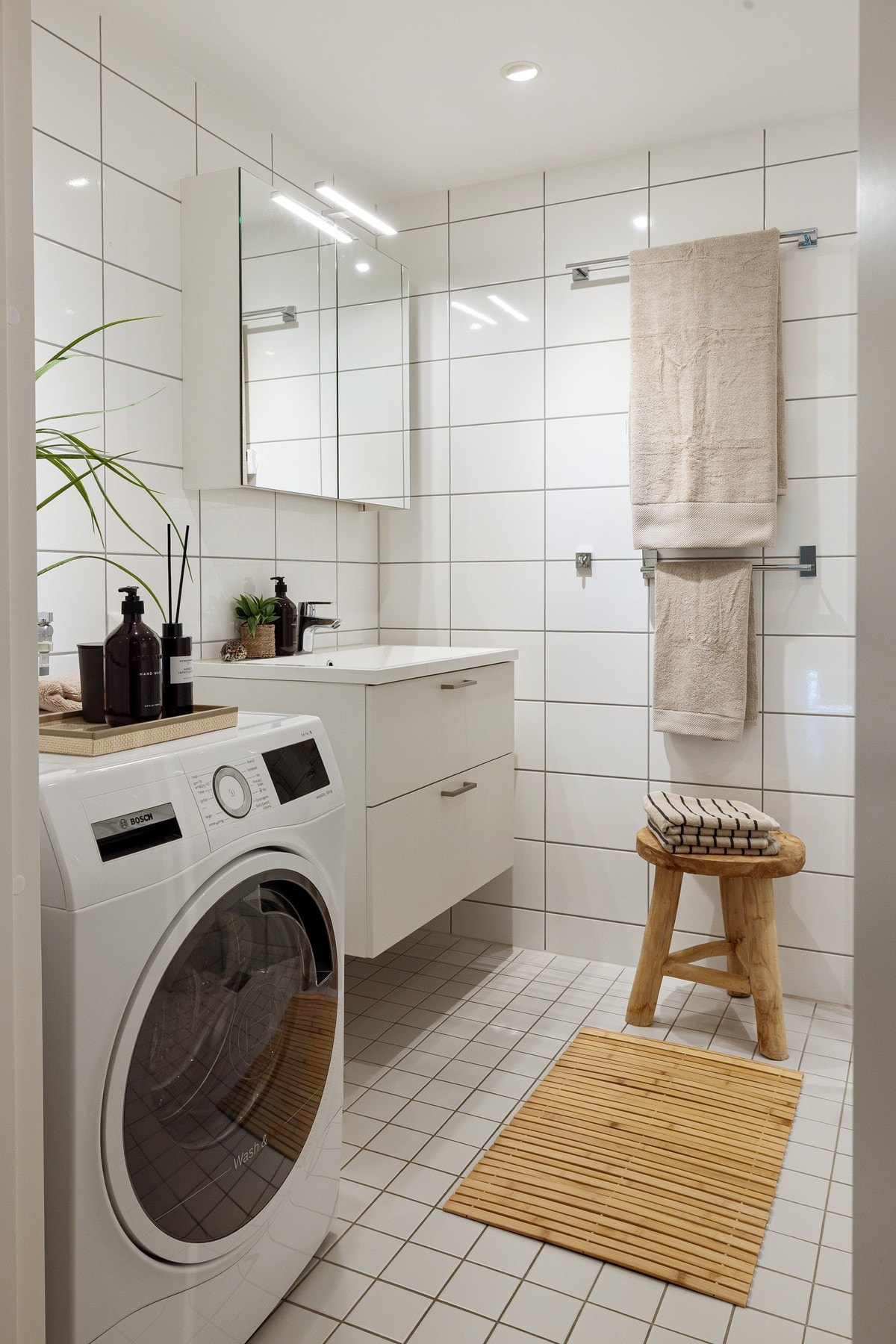God plass til både vaskemaskin og tørketrommel. Galleribilde