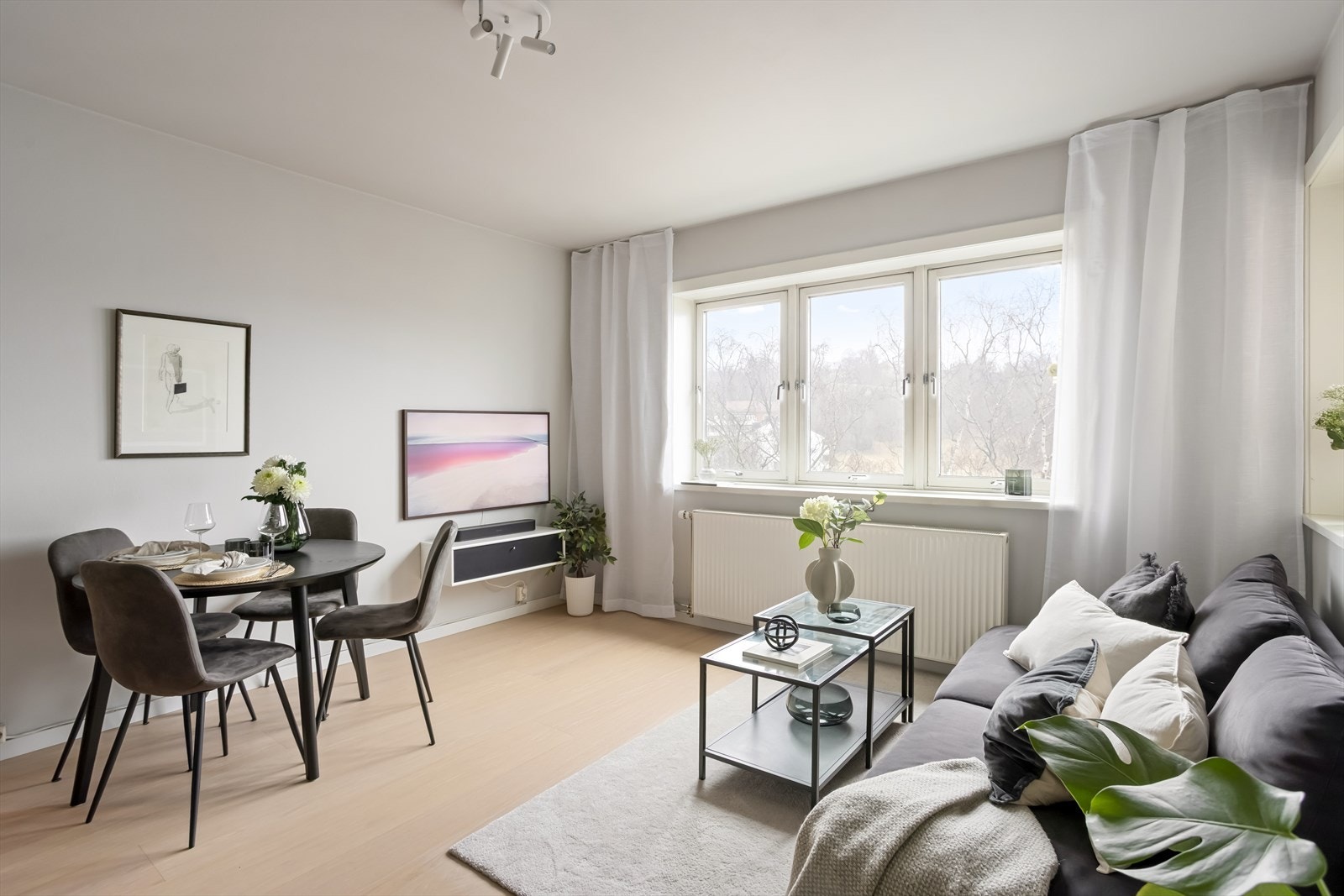 Christoffer Lysgaard (90 19 39 68) v/ DNB Eiendom har gleden av å presentere Sars' gate 72! Her får du det perfekte førstegangskjøp. Galleribilde