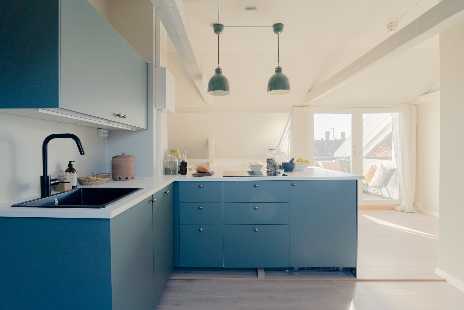 Mange vinduer og beliggenheten på toppen sørger for rikelig med lys og en herlig atmosfære! Galleribilde