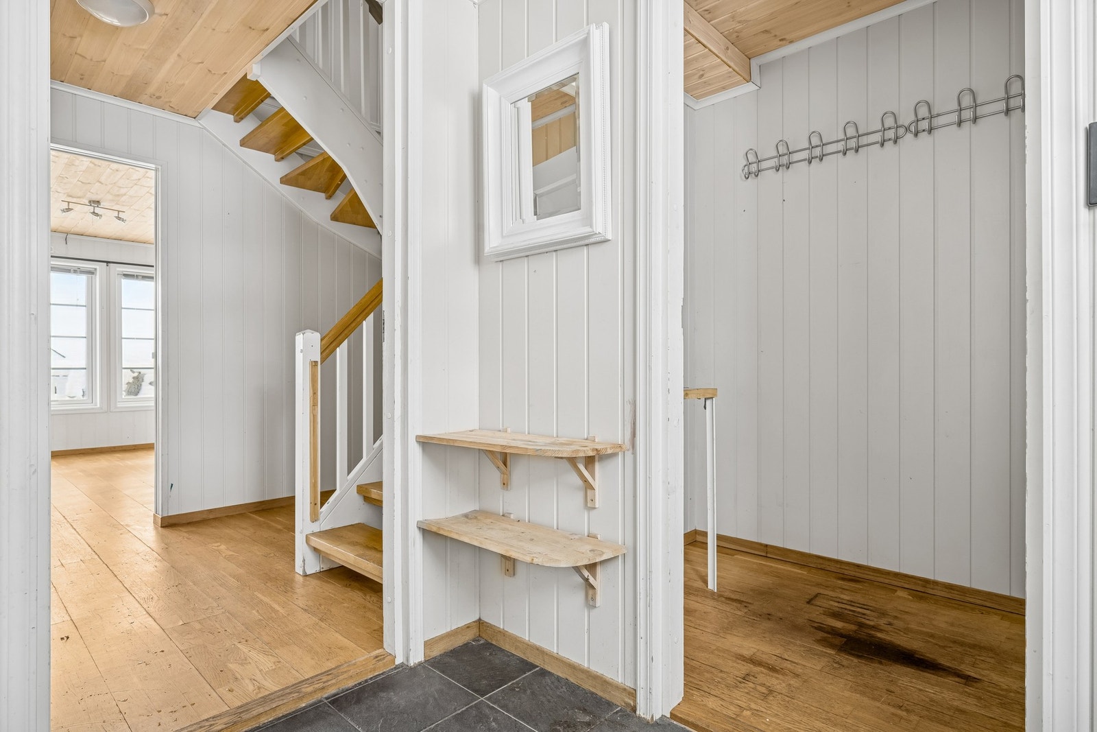 Praktisk bod med adkomst fra vindfanget Galleribilde