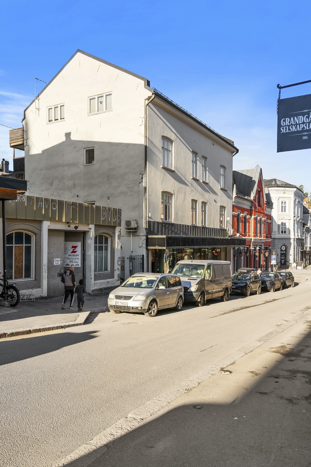 Ute Galleribilde
