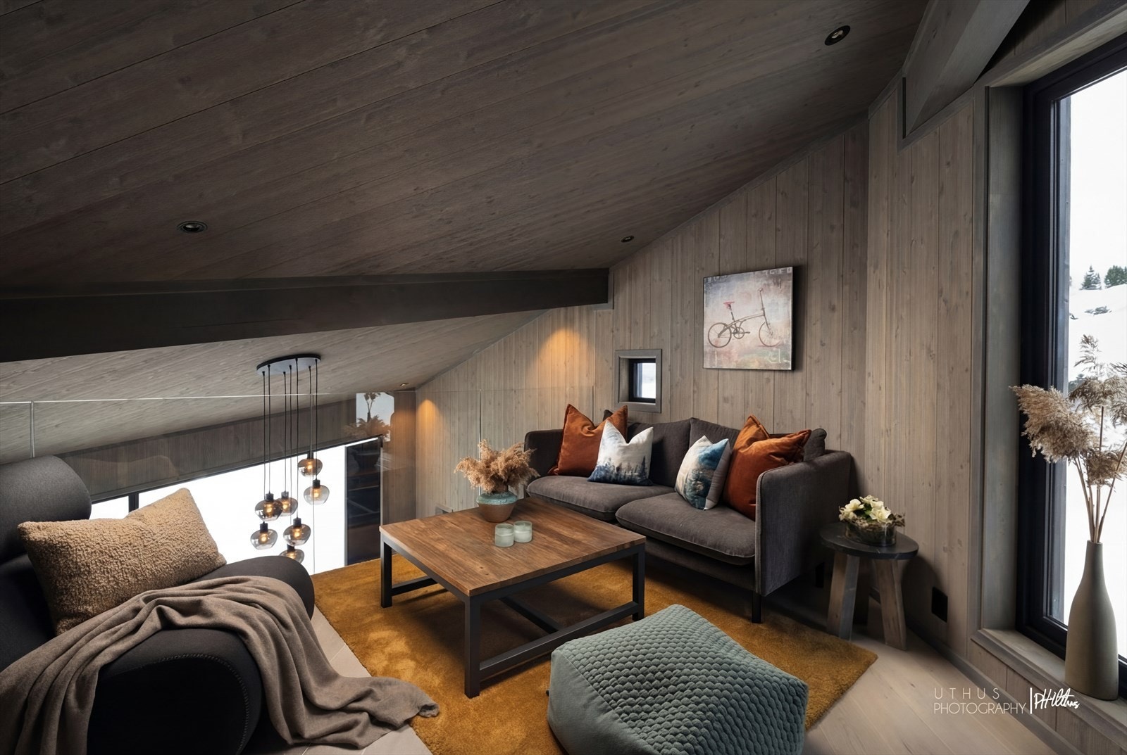 Loftstuen er et perfekt sted for barna eller for å trekke seg tilbake med en god bok. Galleribilde