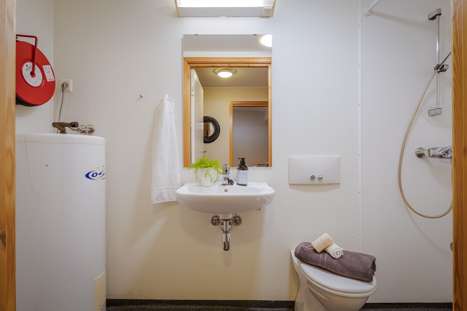 Del av bad Galleribilde