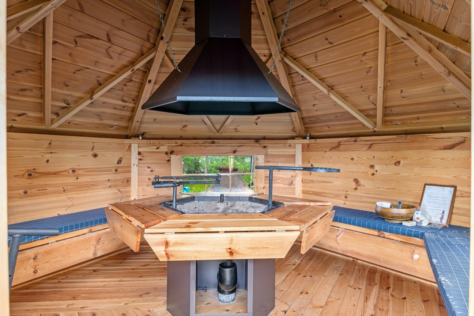Grillhytte Galleribilde