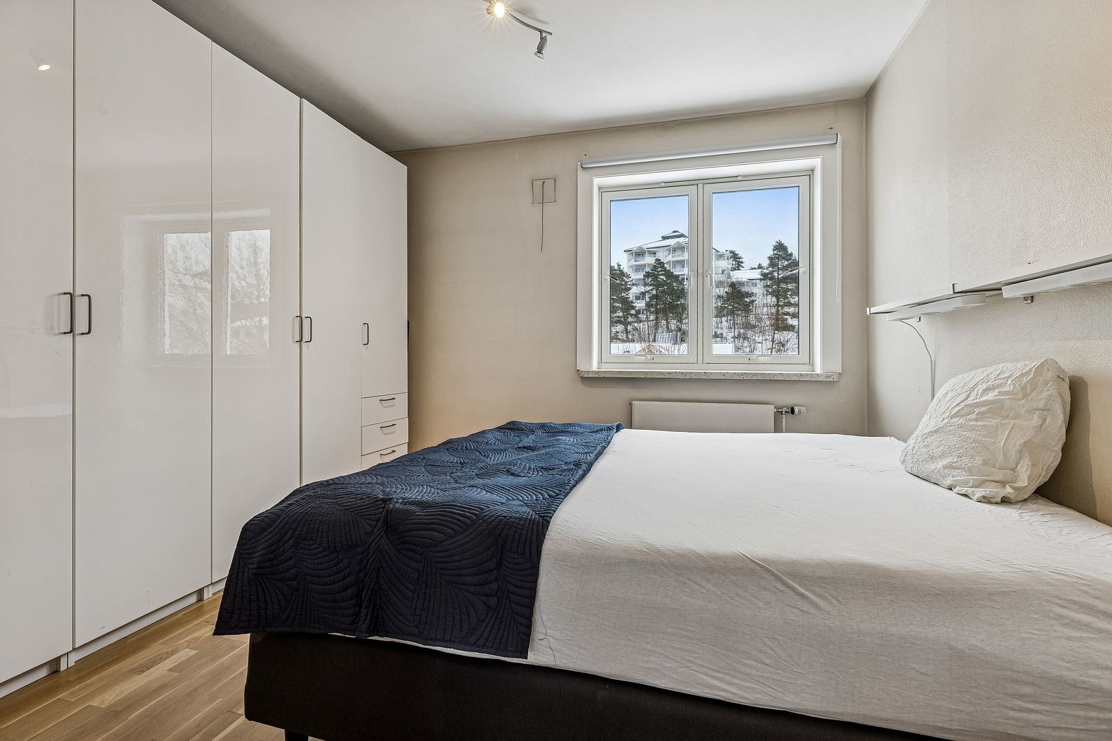 NjAzMzkyMzA6bW9uaXRvcg== Galleribilde