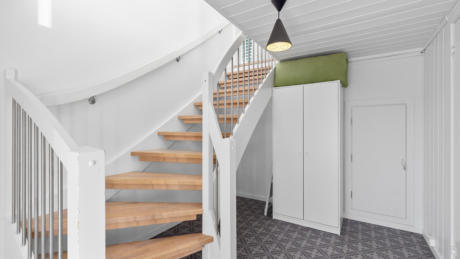 Gang i 1.etg. Galleribilde