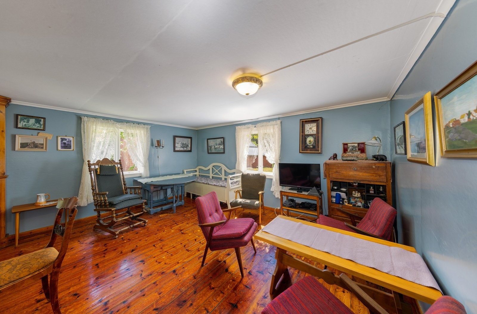 Stue i bryggerhus. Galleribilde