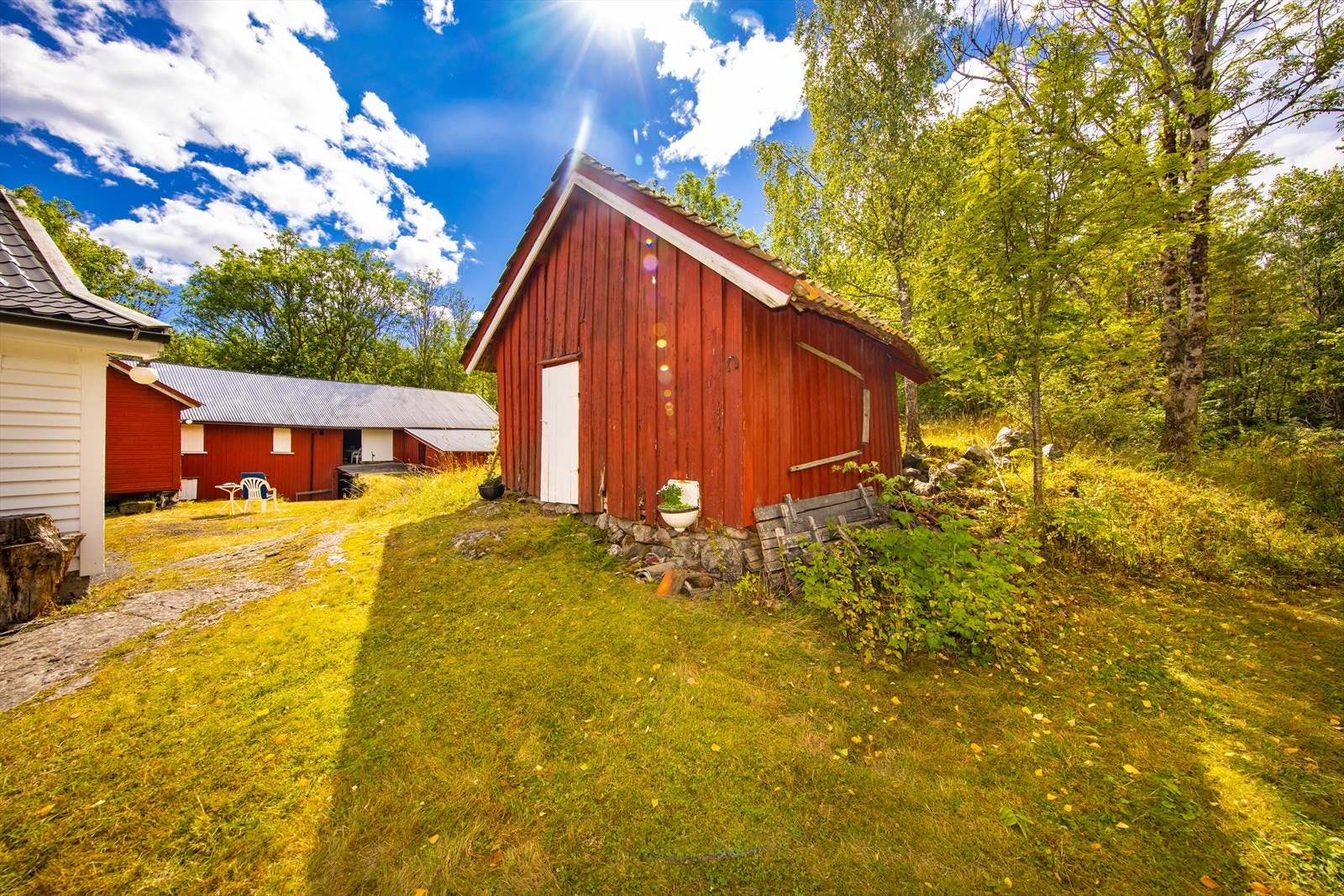 Vedskjul fra ca. 1850. Galleribilde