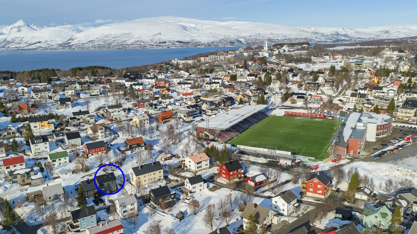 Meget sentral og fin beligg på Alfheim med kort veg til barnehage, busstopp, skoler og sentrum med alle byens fasiliteter Galleribilde