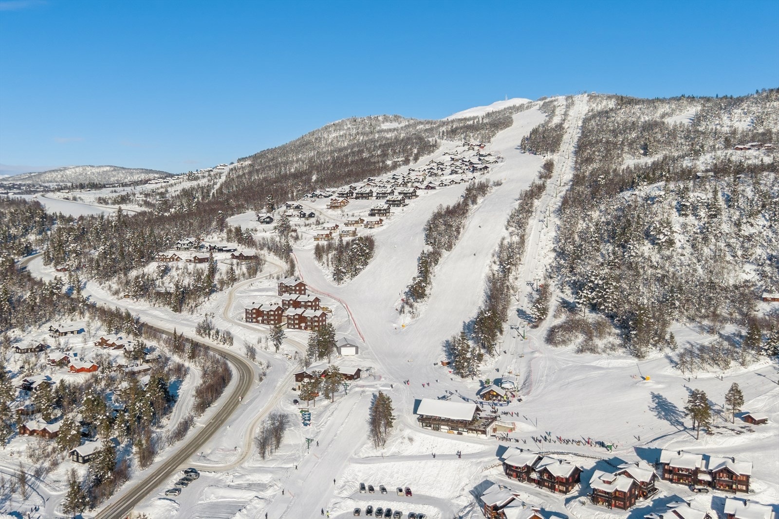 Med ski-in/ski-out til Rauland skisenter ligger alt til rette for en aktiv vinterferie. Galleribilde