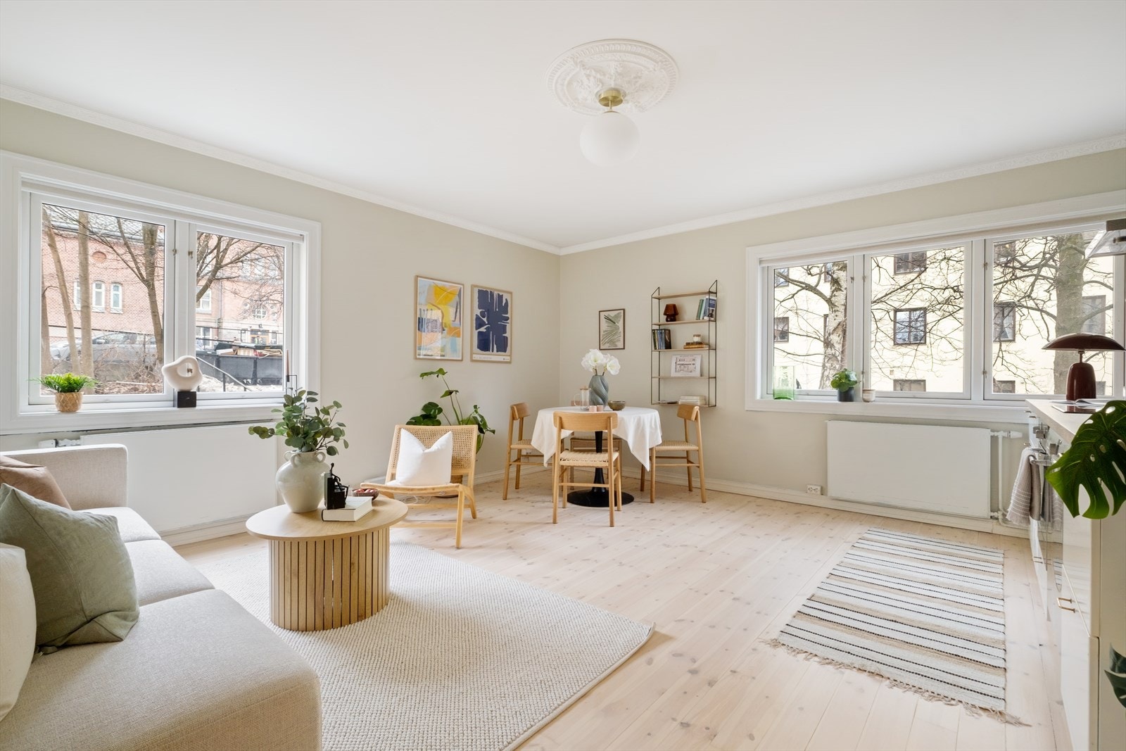 Nordvik v/Moestue har gleden av å presentere en rålekker 3-roms leilighet i populære Sofies gate 60! Foto: Rullende Fotograf AS Galleribilde