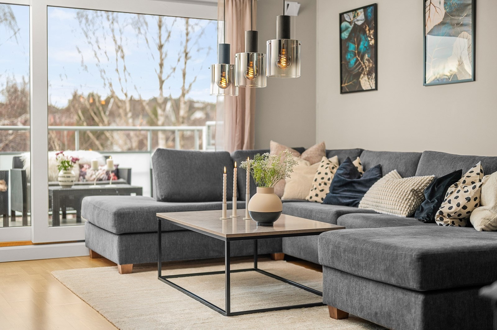 Velkommen til Wilhelmsmyrvegen 7A - En flott og innholdsrik 3-roms leilighet med utmerket beliggenhet! Foto: Harald Wanvik v/Interiørfoto Galleribilde