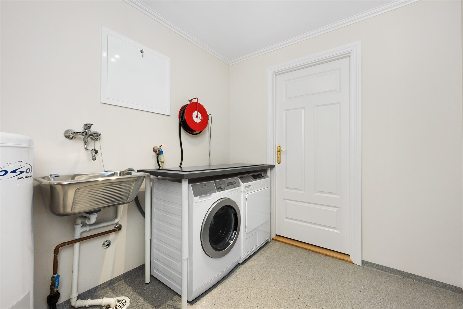 Praktisk, separat vaskerom Galleribilde