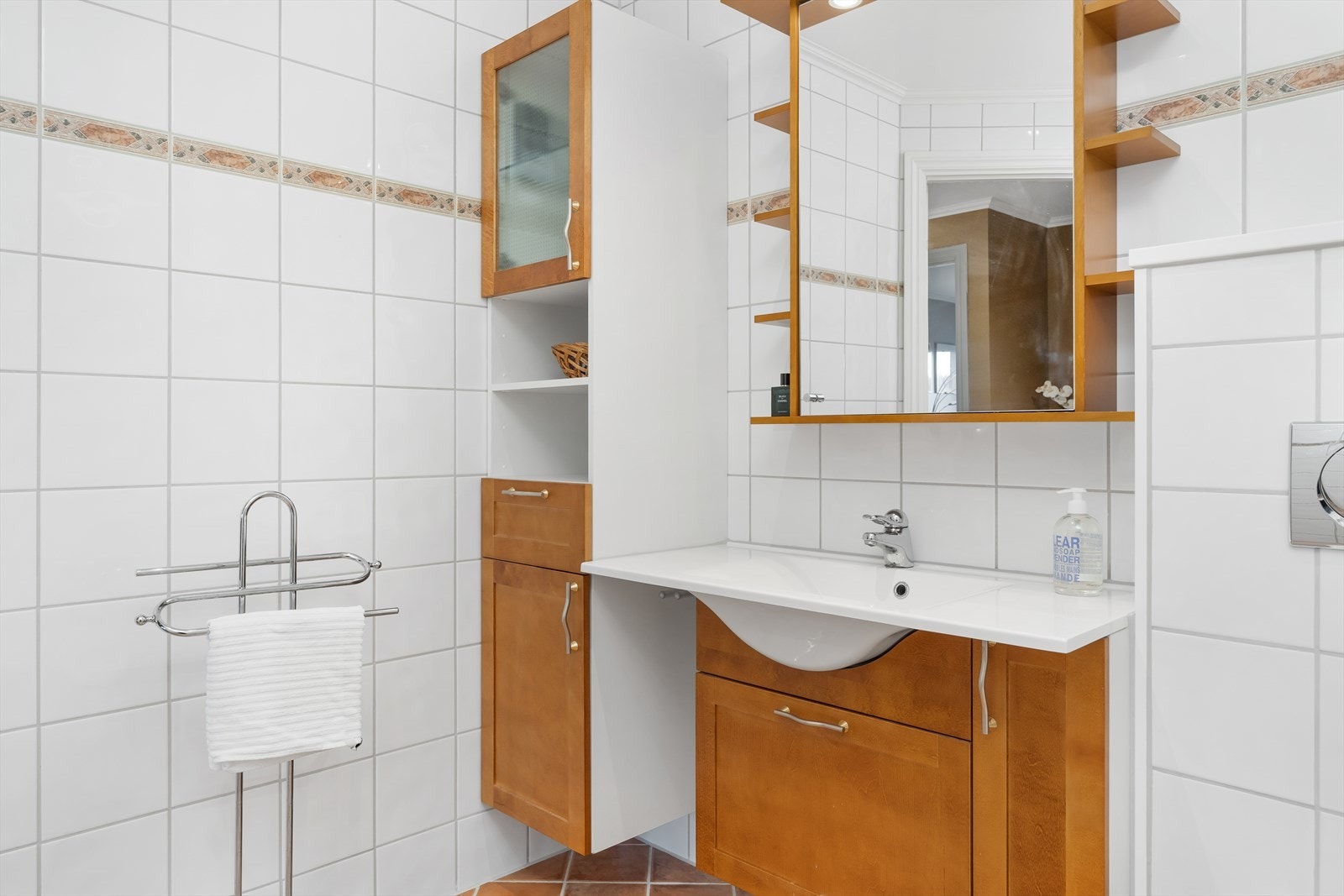 Begge bad har varme i gulv. Galleribilde