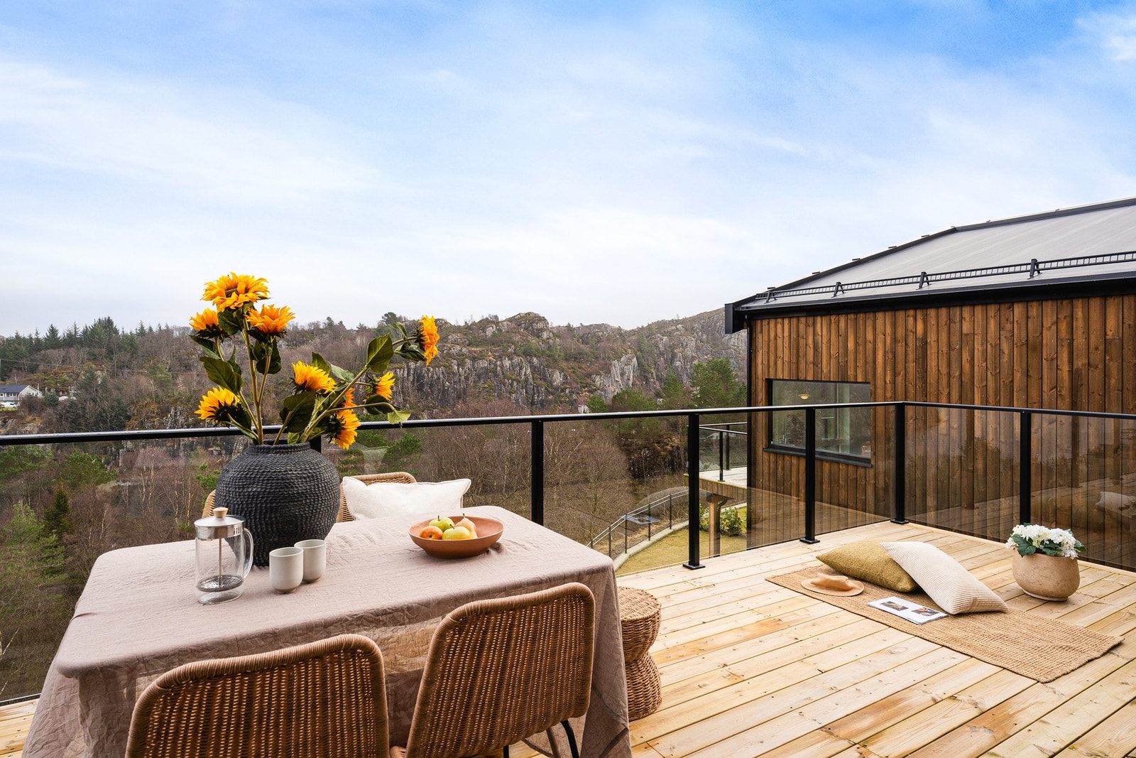 Glassrekkverket gir et eksklusivt utrykk. Galleribilde