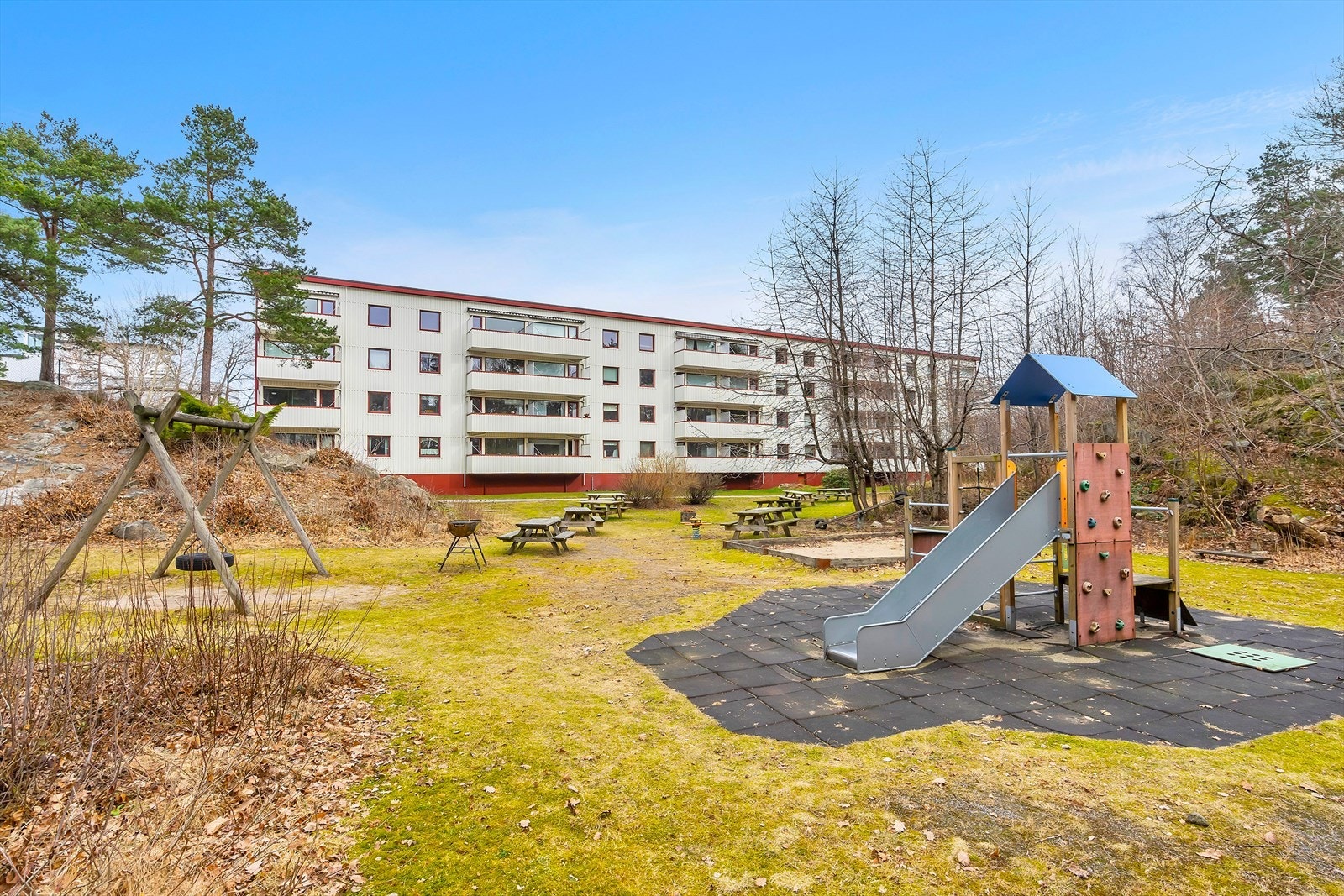 Lekeplass like ved Galleribilde
