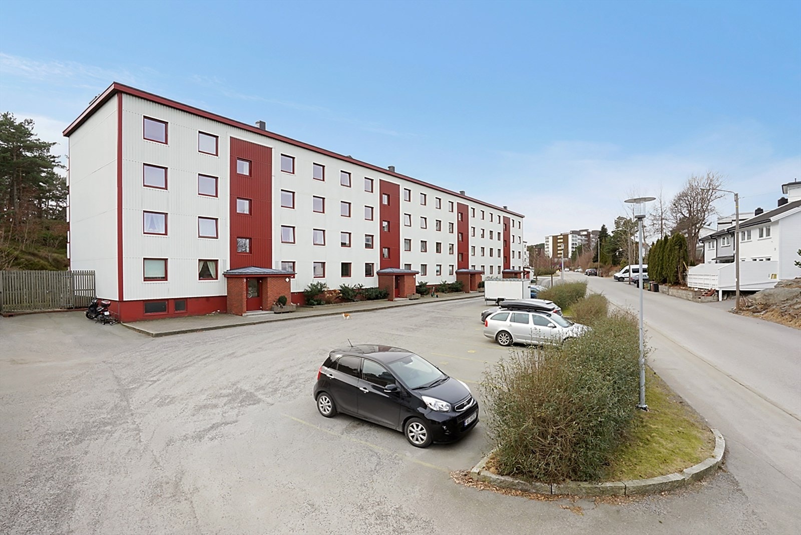 Fellesareal/ parkeringsplass Galleribilde