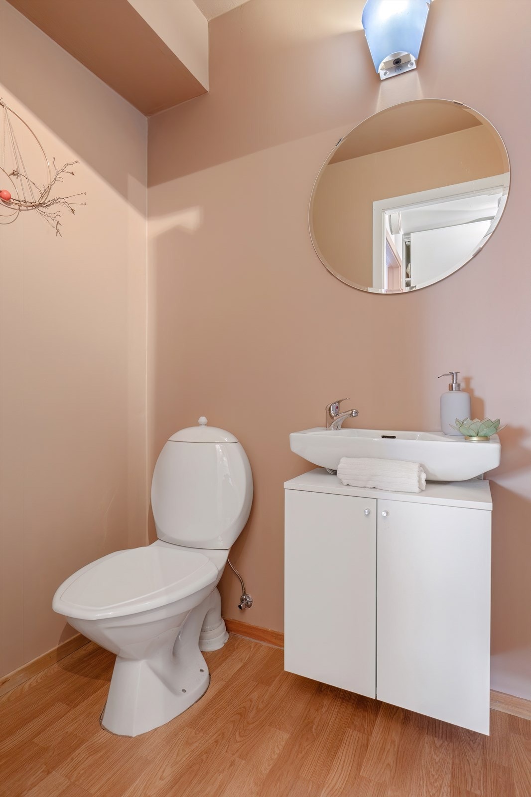 Toalett Galleribilde