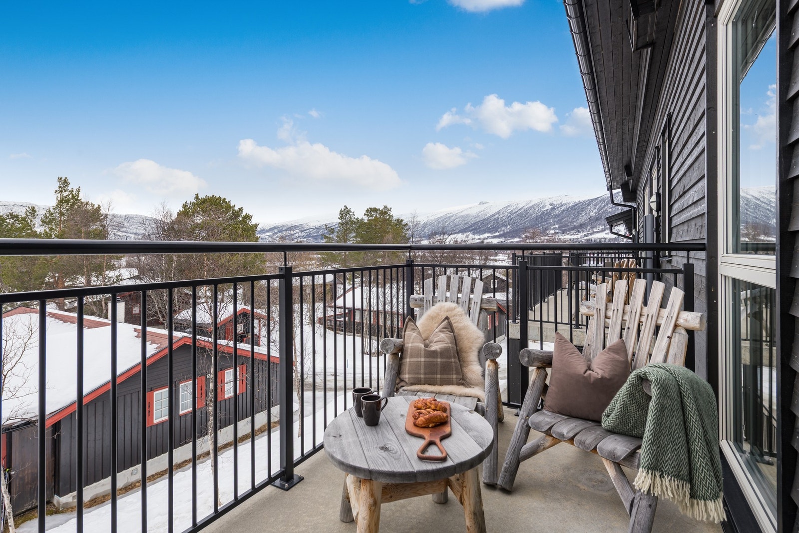 Nyt en varm kopp kakao og senk skuldrene etter en fin dag Galleribilde