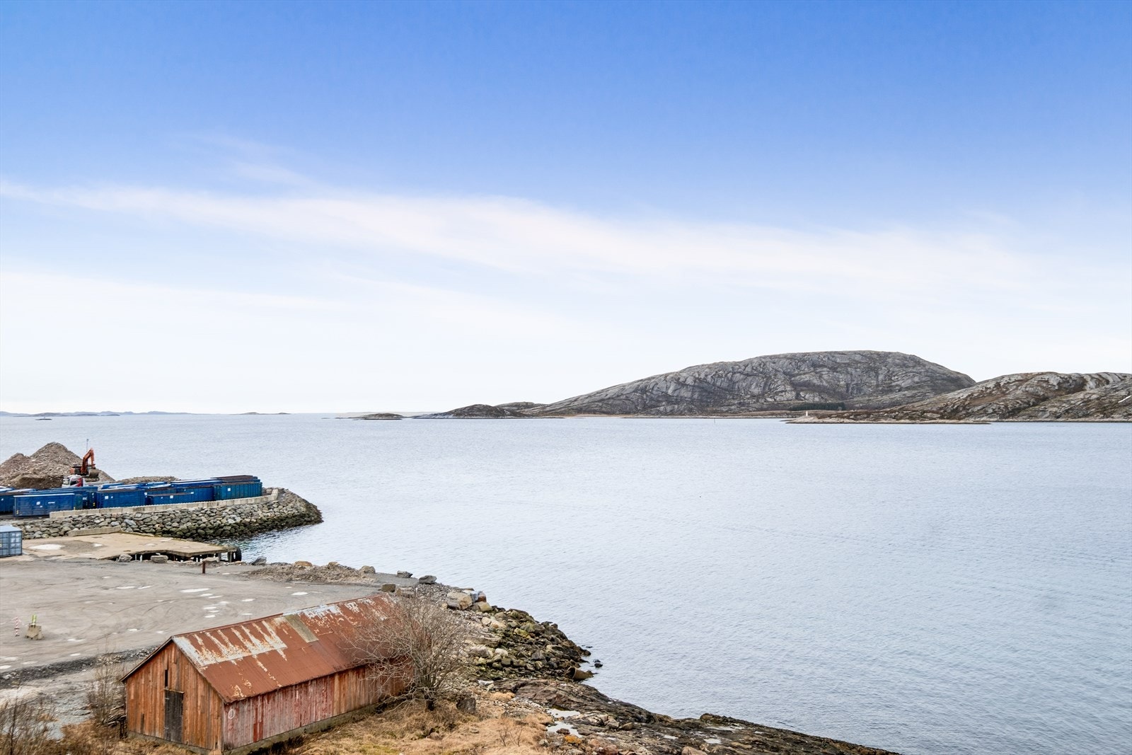 Beliggenheten gir nærhet til sjøen og maritime omgivelser. Galleribilde