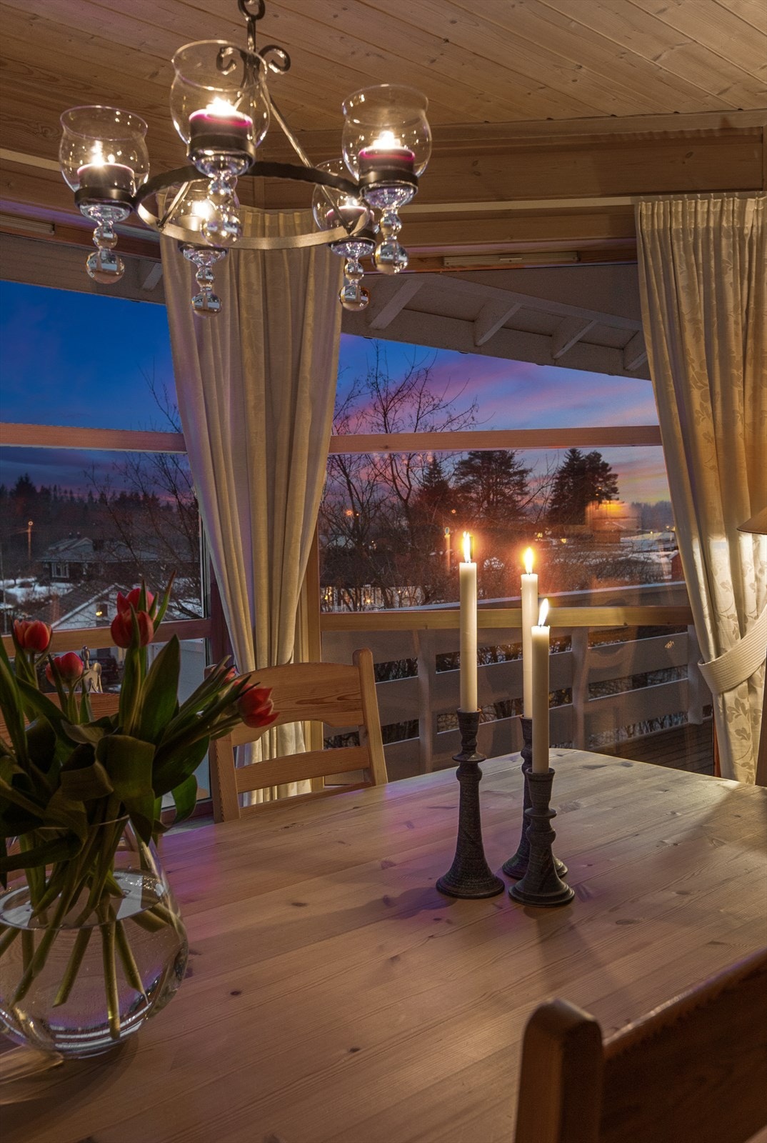 Detaljene skaper en lun og tradisjonell stemning. Galleribilde