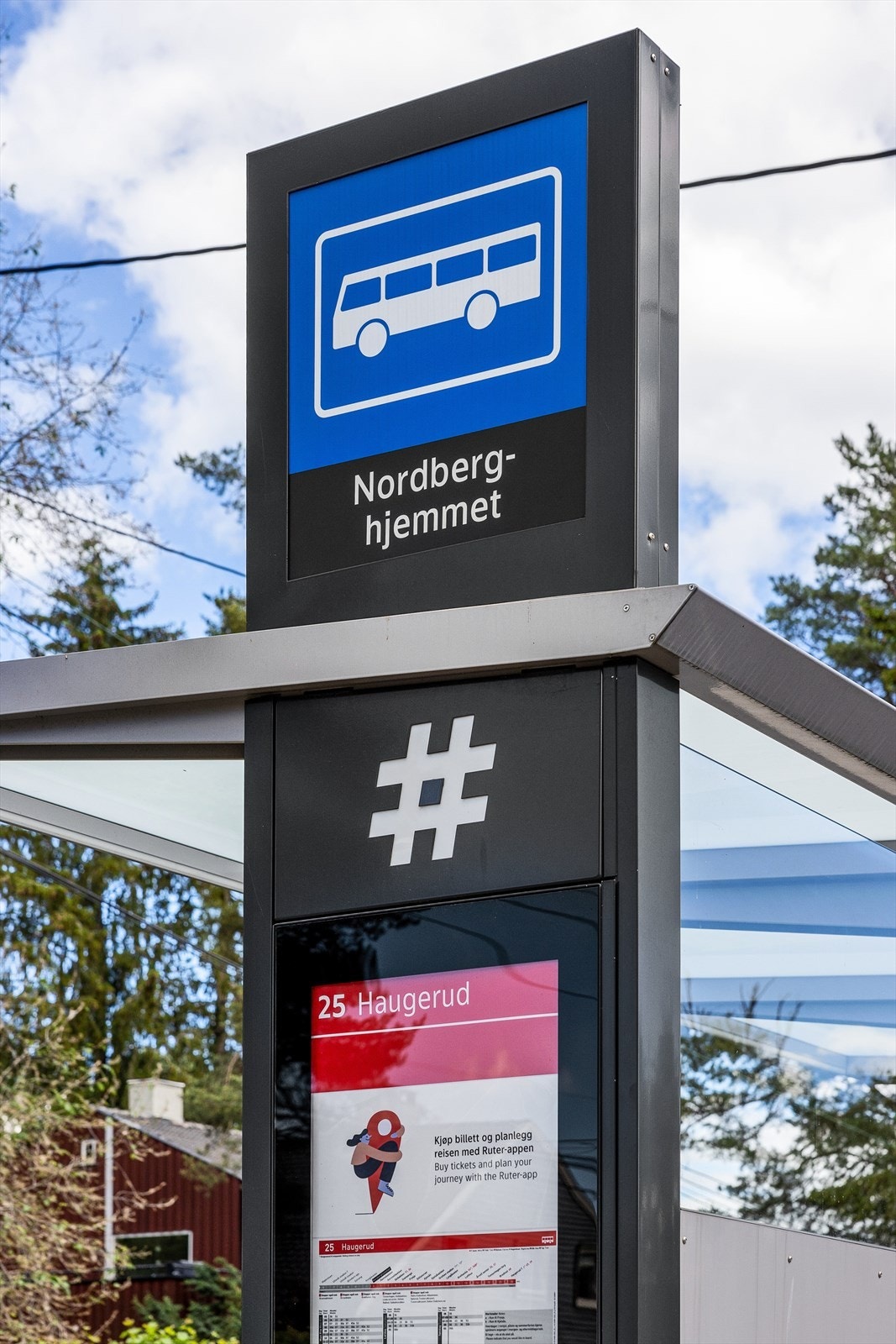 Bare 2 minutter å gå til busstoppet Galleribilde