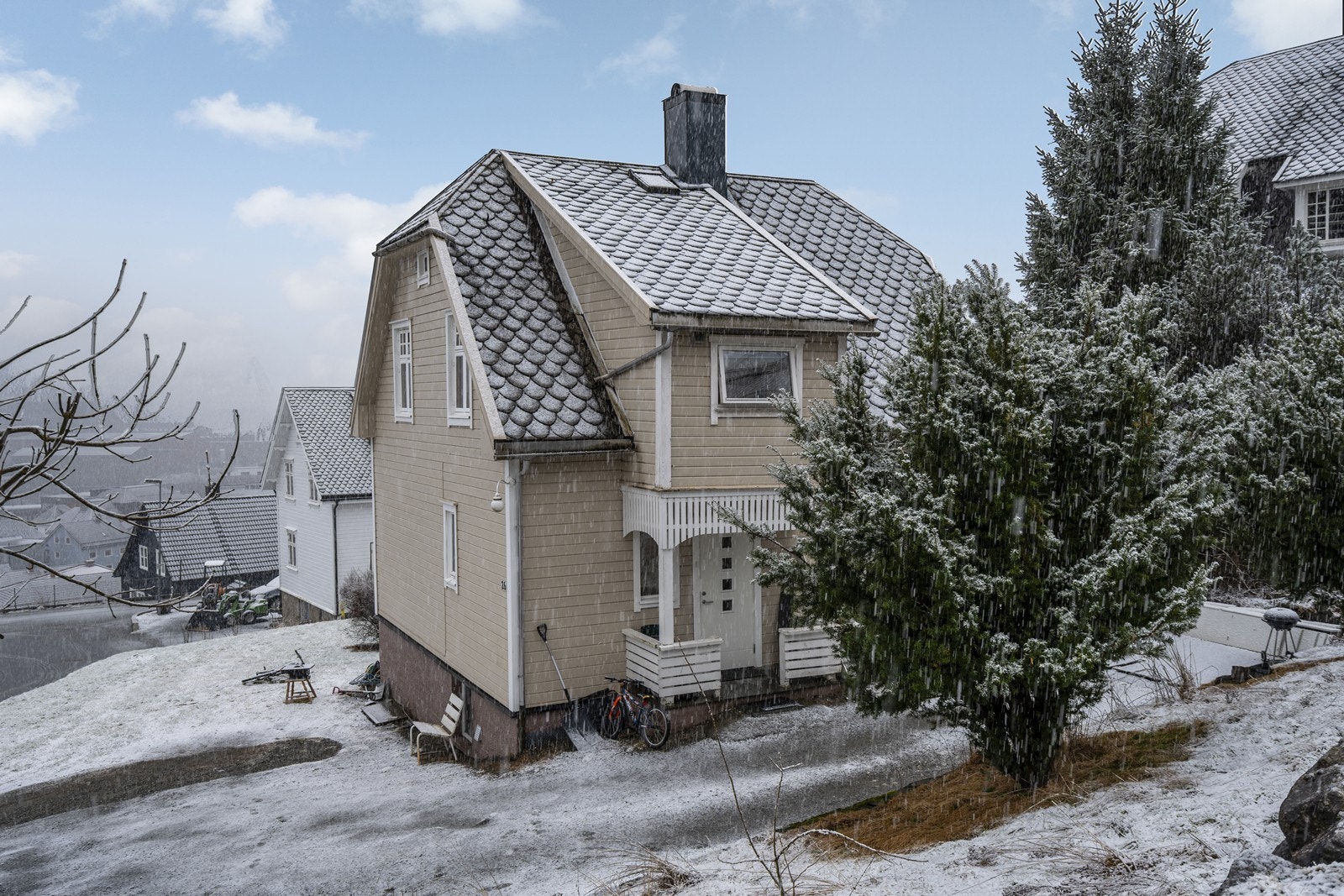 Det er kort vei til populære turterreng og Sauda Skisenter. Galleribilde